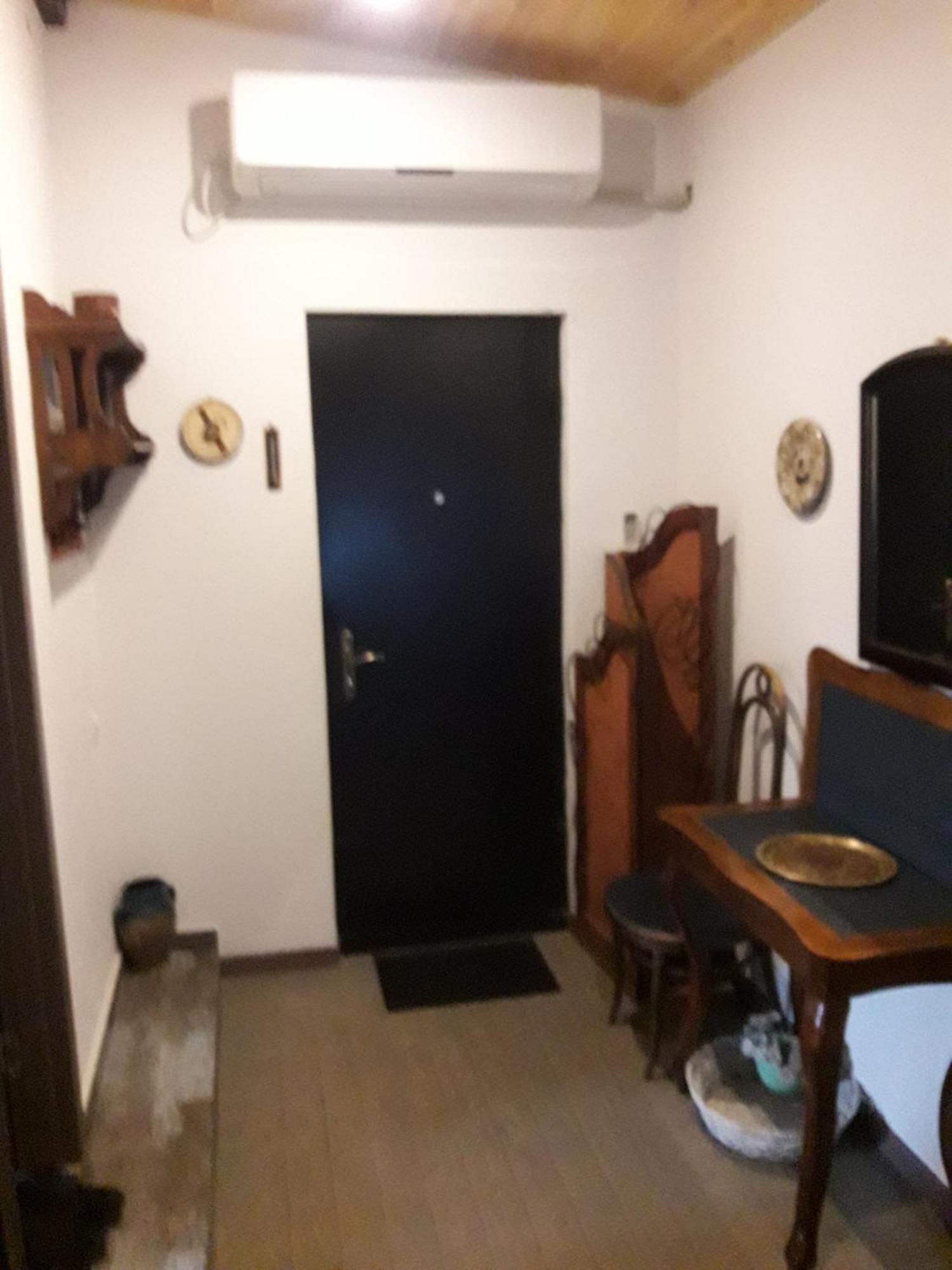 View Apartment Tbilisi Bagian luar foto