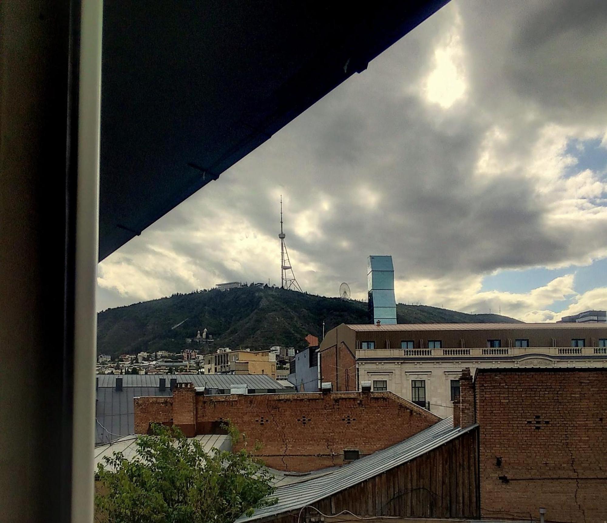 View Apartment Tbilisi Bagian luar foto