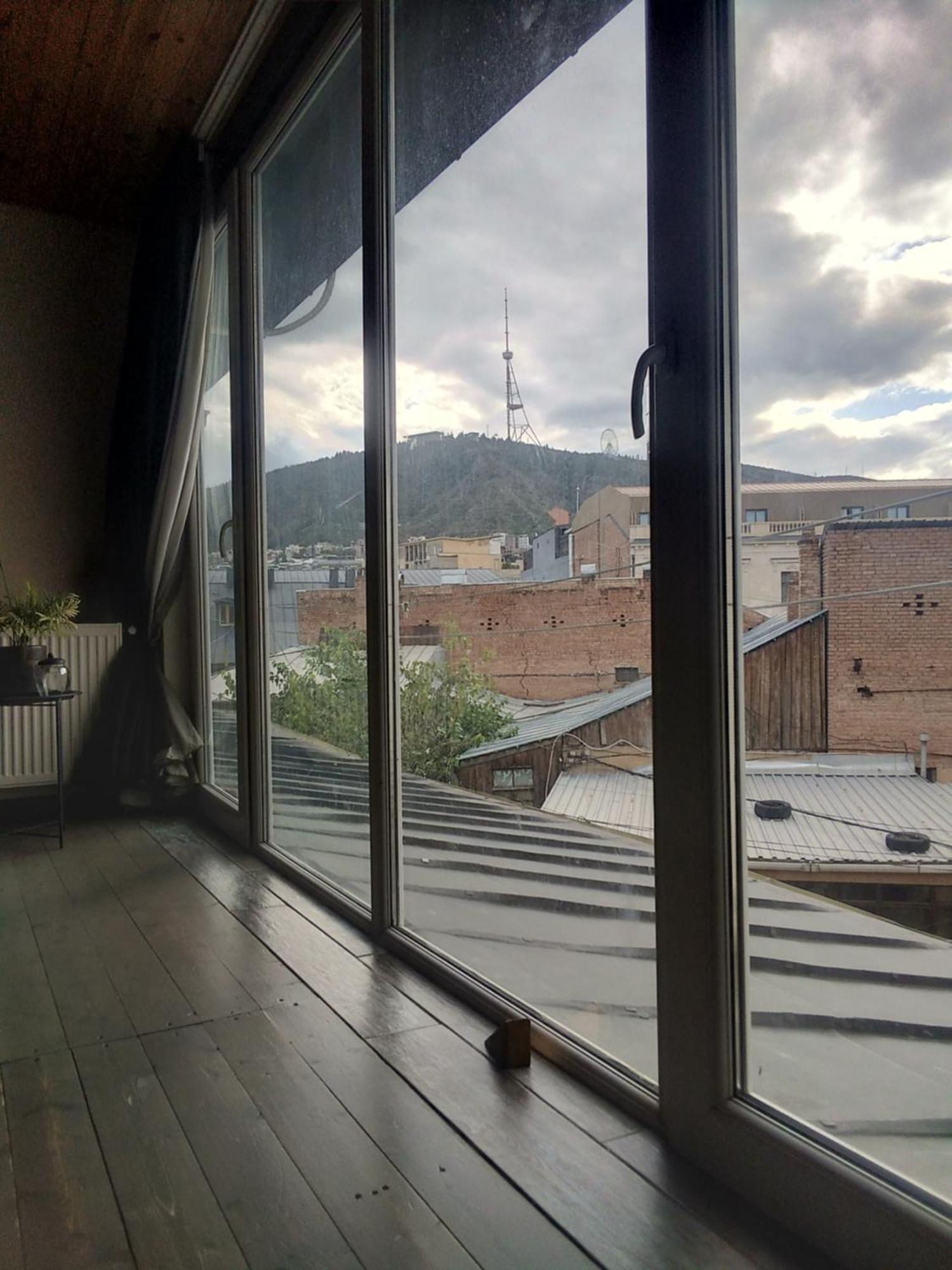 View Apartment Tbilisi Bagian luar foto